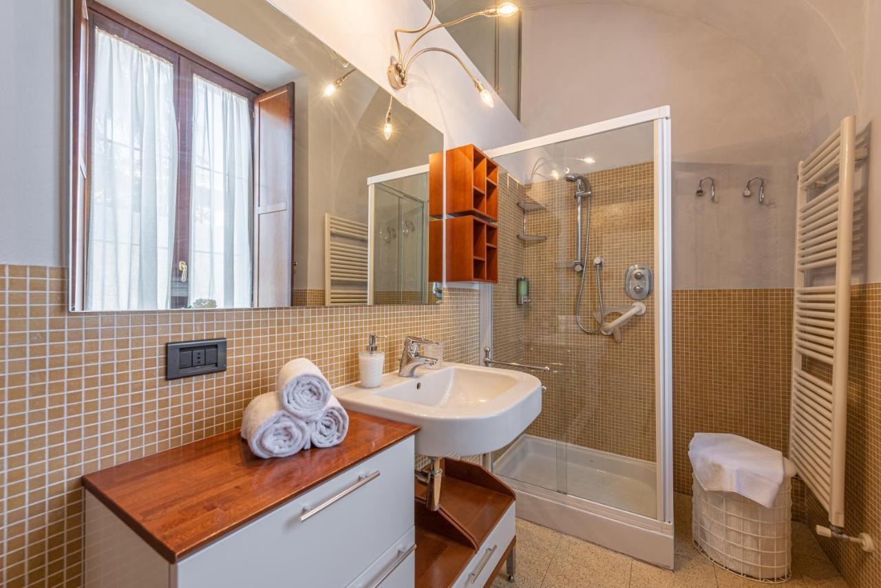 L'Antico Cedro Apartment Alba  Exteriör bild