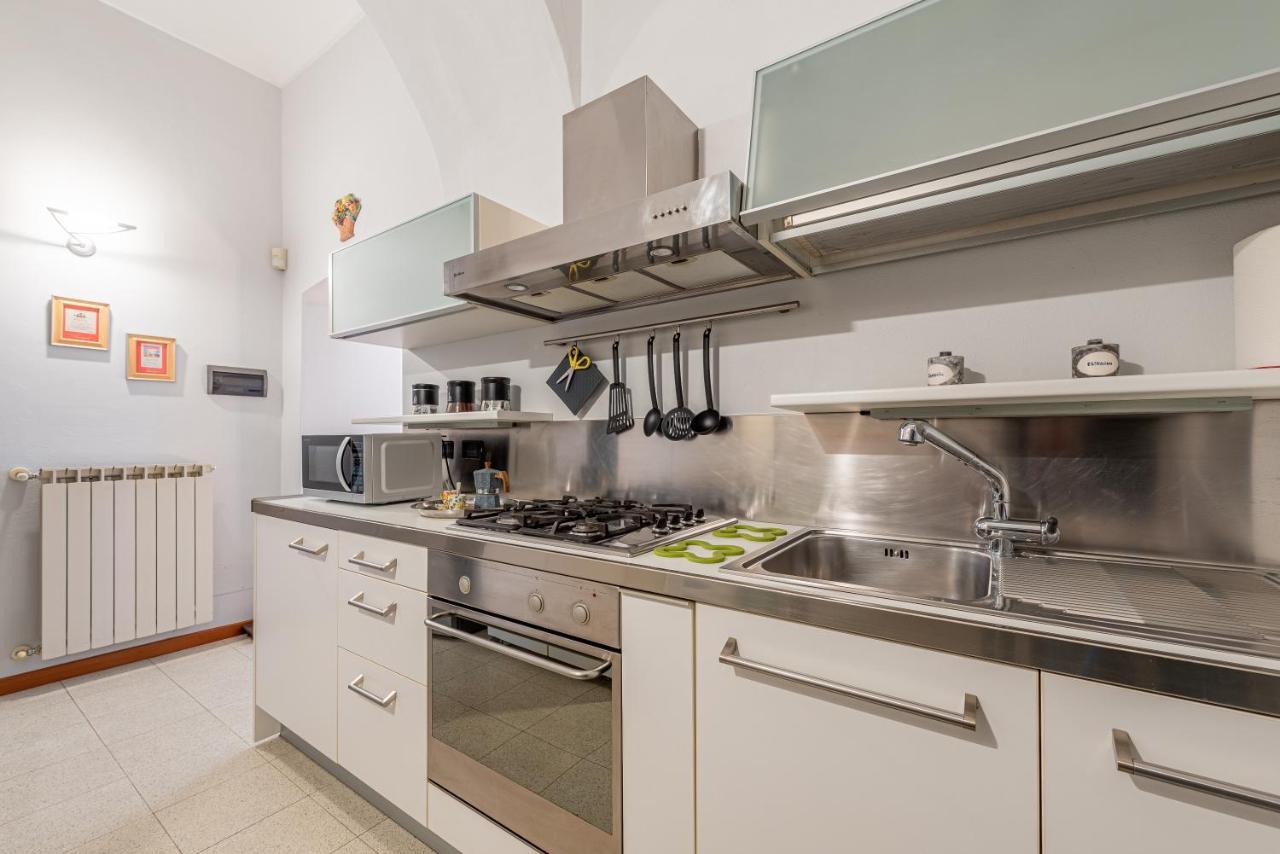 L'Antico Cedro Apartment Alba  Exteriör bild